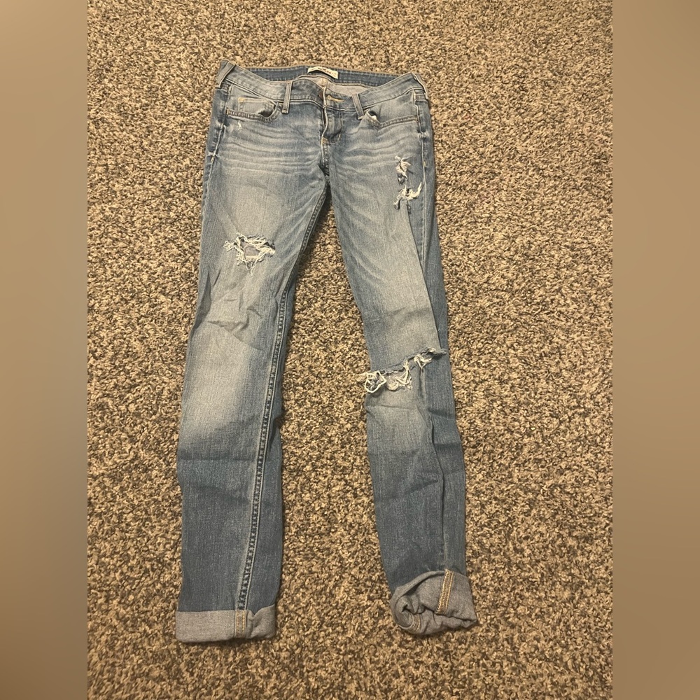 Hollister jeans